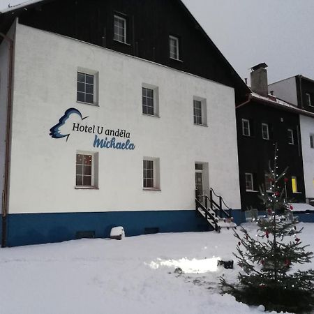 Hotel U Andela Michaela Javorna Экстерьер фото
